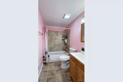 12082 Hazelhurst Drive, Springfield Township, OH 45240 - Photo 14