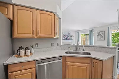 5892 Stonebridge Circle #302, Miami Township, OH 45150 - Photo 20