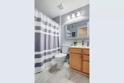 5892 Stonebridge Circle #302, Miami Township, OH 45150 - Photo 32