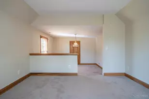 185 Barrington Village Dr, Beavercreek, OH 45385 - Photo 6