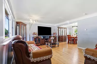 9125 Millcliff Drive, Springfield Township, OH 45231 - Photo 6