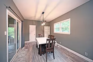 619 Carefree Dr, Union Township, OH 45244 - Photo 8