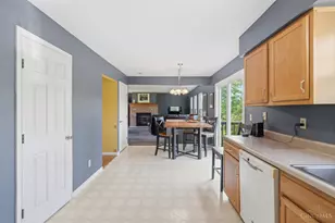 6825 Wesselman Rd, Green Township, OH 45248 - Photo 6