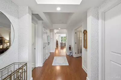 3942 Miami Road #204, Mariemont, OH 45227 - Photo 10
