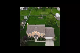 3657 Charfield Ln, Fairfield Township, OH 45011 - Photo 2