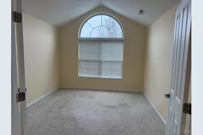 9335 Elizabeth Lane, Deerfield Township, OH 45040 - Photo 12