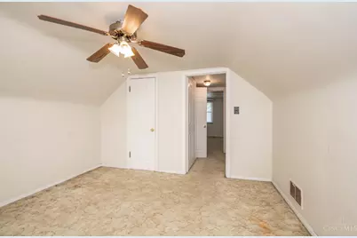 210 Marion Avenue, Cincinnati, OH 45215 - Photo 18