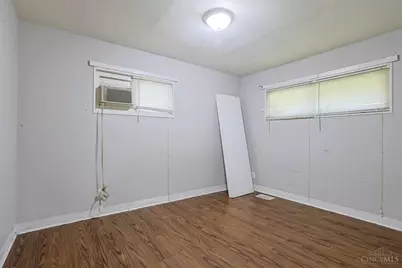 8793 Balboa Drive, Springfield Township, OH 45231 - Photo 14