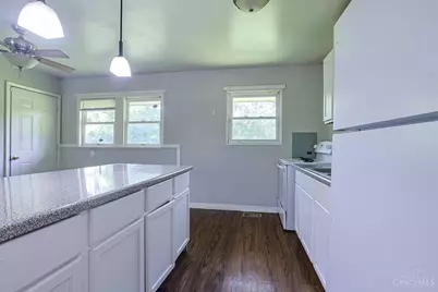 8793 Balboa Drive, Springfield Township, OH 45231 - Photo 12