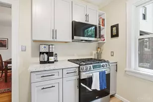 5731 Doerger Ln, Cincinnati, OH 45212 - Photo 14