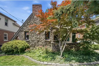 5731 Doerger Lane, Cincinnati, OH 45212 - Photo 2