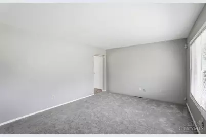 1855 Bluehill Drive, Springfield Township, OH 45240 - Photo 8