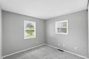 1855 Bluehill Dr, Springfield Township, OH 45240 - Photo 22