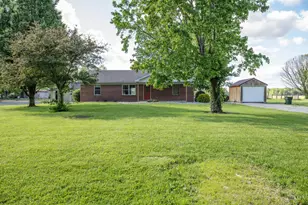 6231 Hunt Rd, Wayne Township, OH 45118 - Photo 2