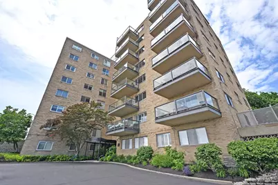 1617 E McMillan Street #501, Cincinnati, OH 45206 - Photo 2