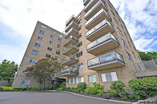 1617 E McMillan St, Cincinnati, OH 45206 - Photo 2