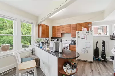 439 Warner Street, Cincinnati, OH 45219 - Photo 8