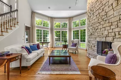 6155 Hunters Trail, Indian Hill, OH 45243 - Photo 12