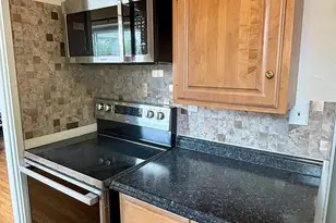 6015 Red Bank Rd, Cincinnati, OH 45213 - Photo 4
