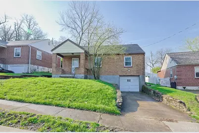 221 E Mechanic Street, Reading, OH 45215 - Photo 2
