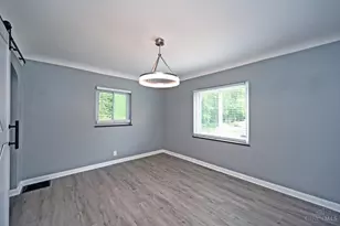 1403 Shenandoah Ave, Cincinnati, OH 45237 - Photo 8