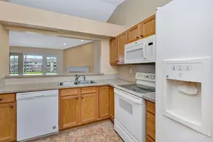 5570 Harbourwatch Way, Deerfield Township, OH 45040 - Photo 8