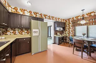 2056 Persimmon Ct, Springfield Township, OH 45231 - Photo 22