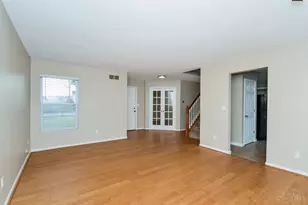 3084 Elora Ln, Fairfield Township, OH 45011 - Photo 4