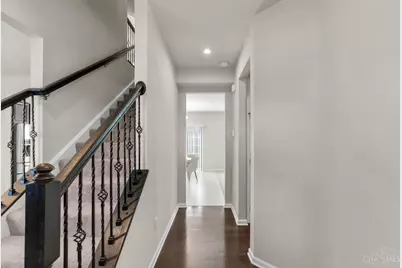 9562 Aspen Brook Court, Springboro, OH 45458 - Photo 8