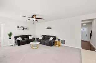 9562 Aspen Brook Ct, Clearcreek Twp., OH 45458 - Photo 18