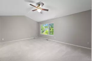 5927 Castlewood Crossing, Miami Township, OH 45150 - Photo 16