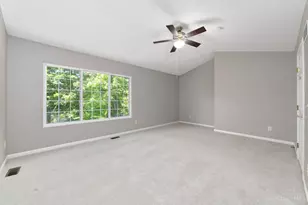 5927 Castlewood Crossing, Miami Township, OH 45150 - Photo 18