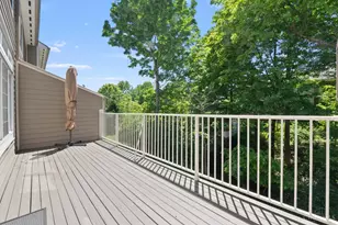 5927 Castlewood Crossing, Miami Township, OH 45150 - Photo 18