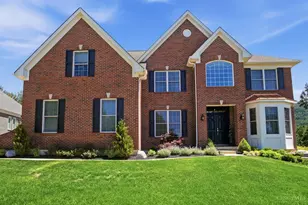 5604 Oak View Dr, Hamilton Township, OH 45039 - Photo 4