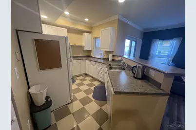 207 E University Avenue #6A, Cincinnati, OH 45219 - Photo 4