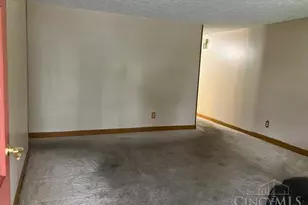 517 Millard Ct, Franklin, OH 45005 - Photo 6