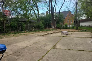 1162 Groesbeck Rd, Cincinnati, OH 45224 - Photo 12