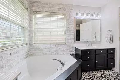 2214 Ross Estates Drive, Hamilton, OH 45013 - Photo 30