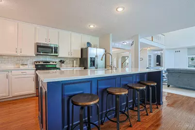 2214 Ross Estates Drive, Hamilton, OH 45013 - Photo 16