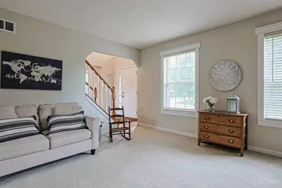 2214 Ross Estates Drive, Hamilton, OH 45013 - Photo 8