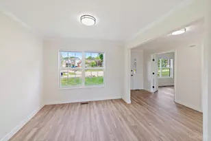 145 Stablewatch Ct, Monroe, OH 45050 - Photo 2