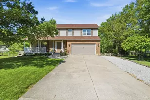 5606 Beech Grove Dr, Miami Township, OH 45150 - Photo 2