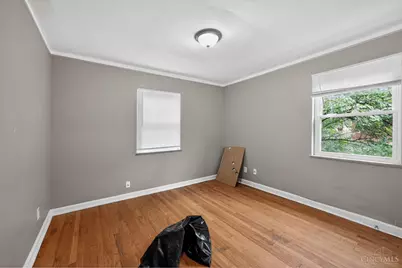 1398 Adams Road, Cincinnati, OH 45231 - Photo 8