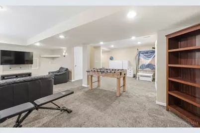 8230 South Port Drive, West Chester, OH 45069 - Photo 72