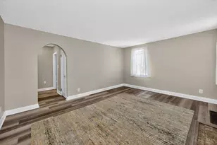 4545 Carnation Ave, Cincinnati, OH 45238 - Photo 8