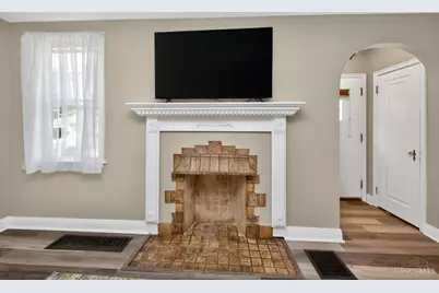 4545 Carnation Avenue, Cincinnati, OH 45238 - Photo 10