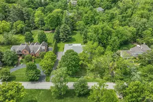 6625 N Clippinger Dr, Indian Hill, OH 45243 - Photo 14