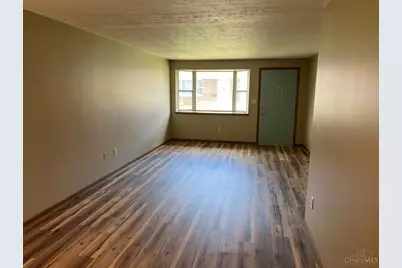 4512 Ridgewood Road E, Springfield, OH 45503 - Photo 2