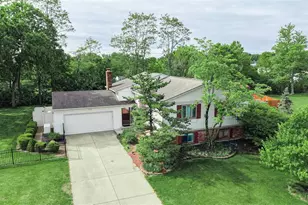 12 Fall River Ct, Fairfield, OH 45014 - Photo 2