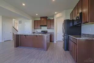 1239 Springfield Dr, Harrison, OH 45030 - Photo 12